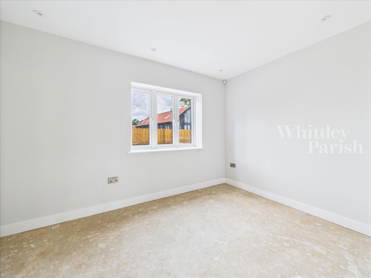 Property Image 32c6a08f-977f-44e7-9742-a14425f0c9de