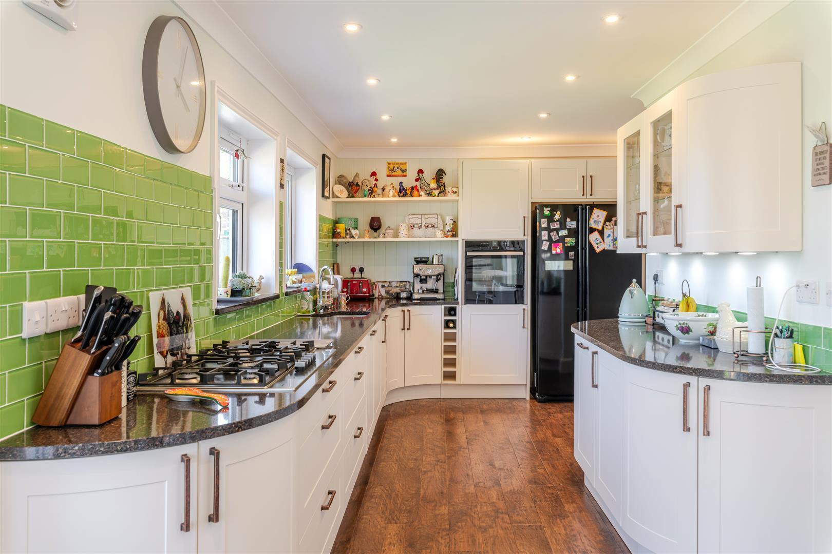 Property Image 32ceee70-d198-4f96-b583-02d417fe5907