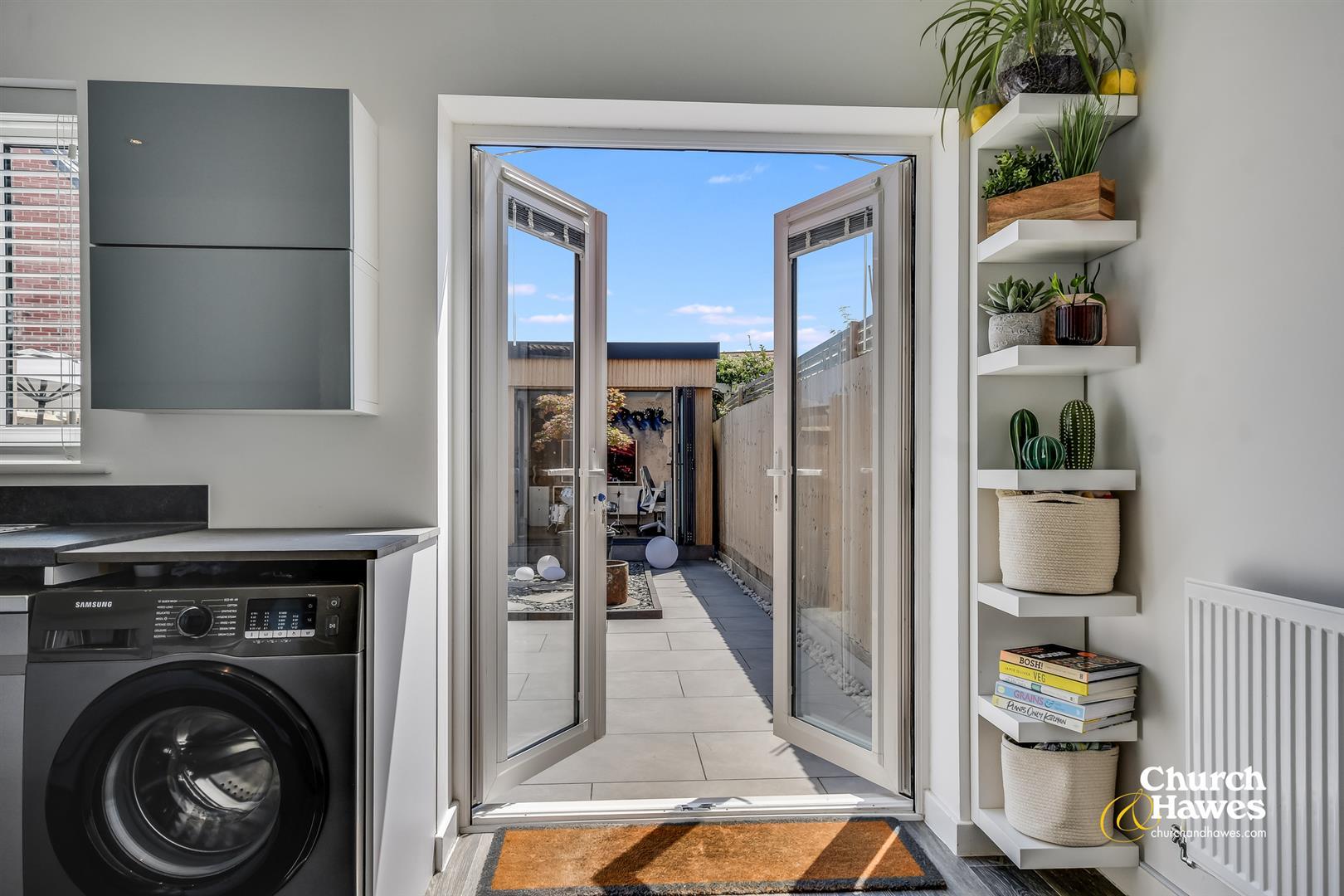 Property Image 32d64743-e827-4c28-8231-24e7a1d071db