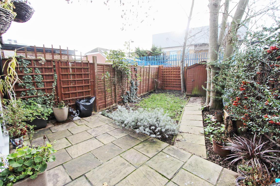 Property Image 32e0a3e7-5780-4ebc-9878-d389fbb4ac2e