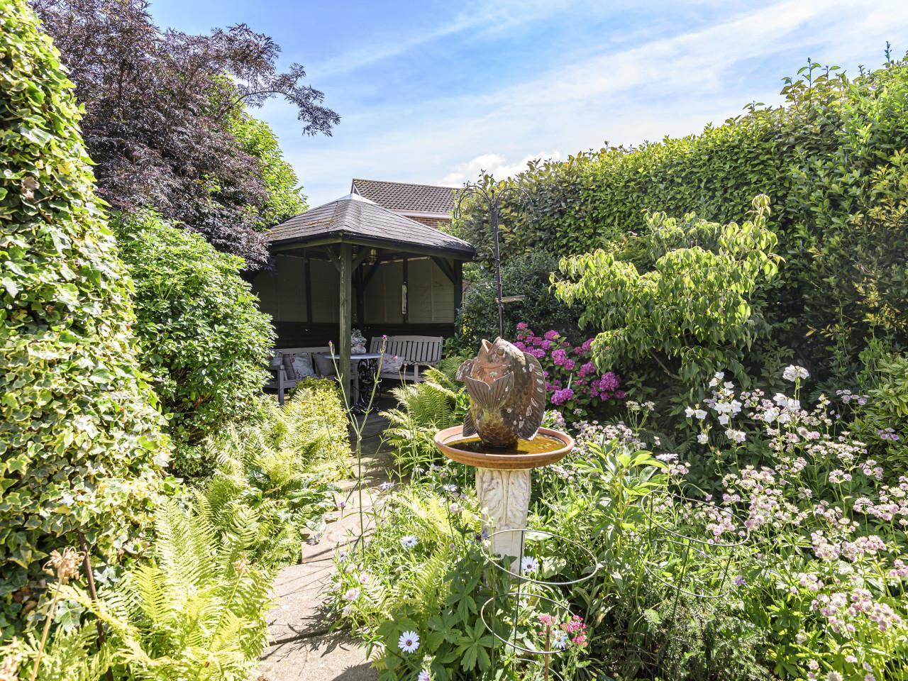 Property Image 32e19b98-5e79-4222-9664-3c17d9d2892d