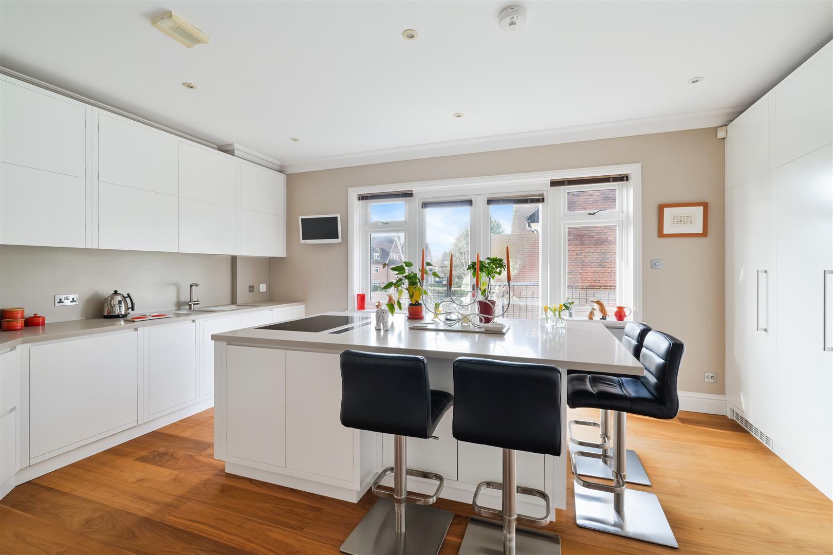 Property Image 32e741d3-10e4-4d86-95ec-13291f195612