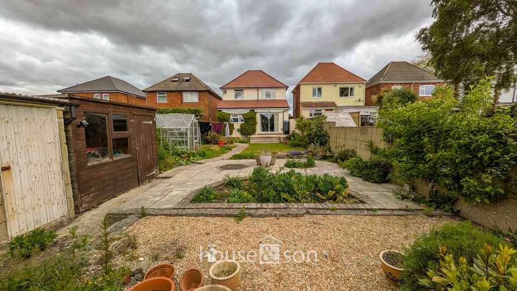 Property Image 32e8a848-453b-41ad-8325-93767a04a3cb