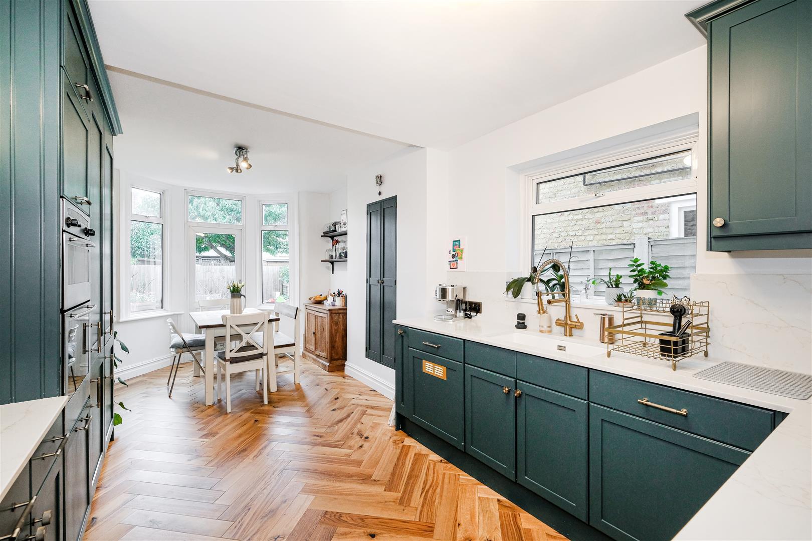 Property Image 32ee502c-dfbd-449f-bdcd-f7e01cd7ca0d