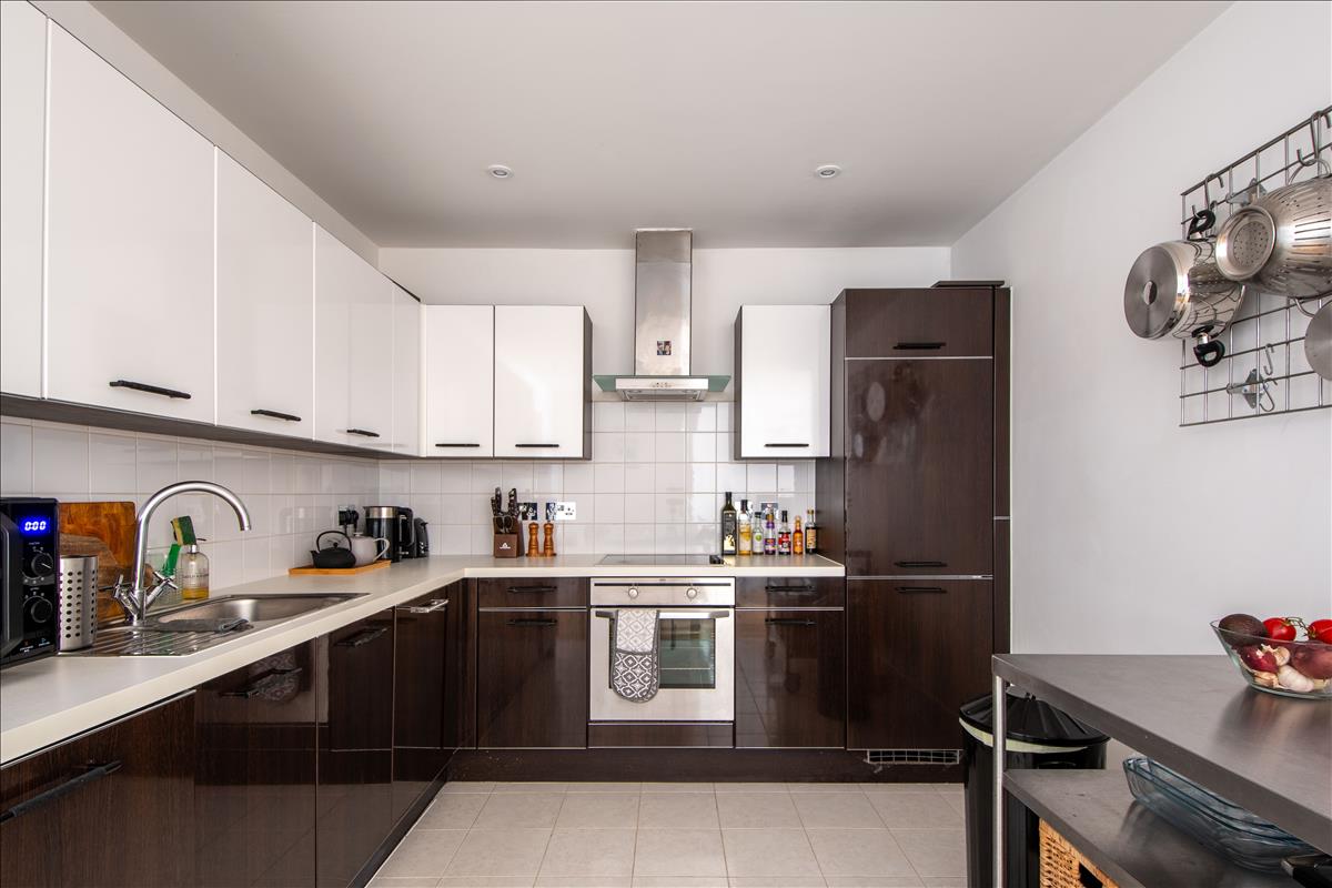 Property Image 32ef9d1a-b53f-4a58-83d8-940613ef8ef7