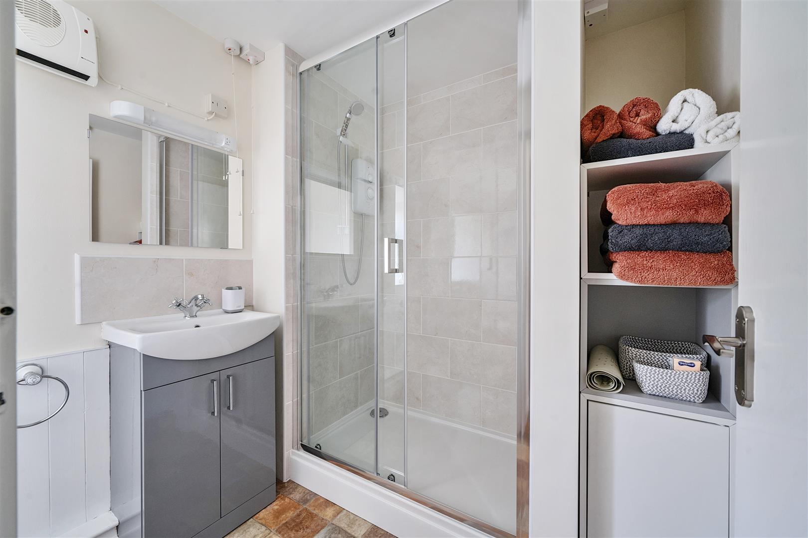 Property Image 32f0a0f6-c6af-4912-84ea-2d3487ce1b38