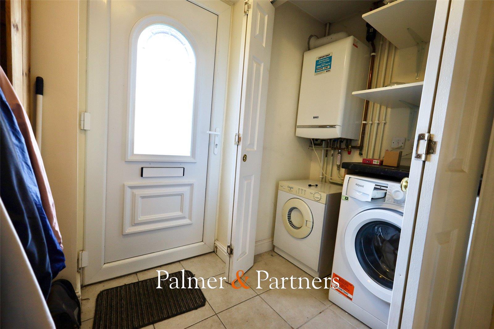 Property Image 32f52567-ac60-4820-8c27-edccd70088b6