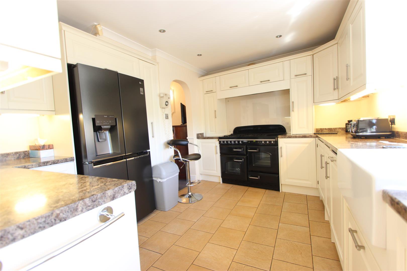 Property Image 32fad5bc-51f5-4753-a3d8-76b5b69dbf85