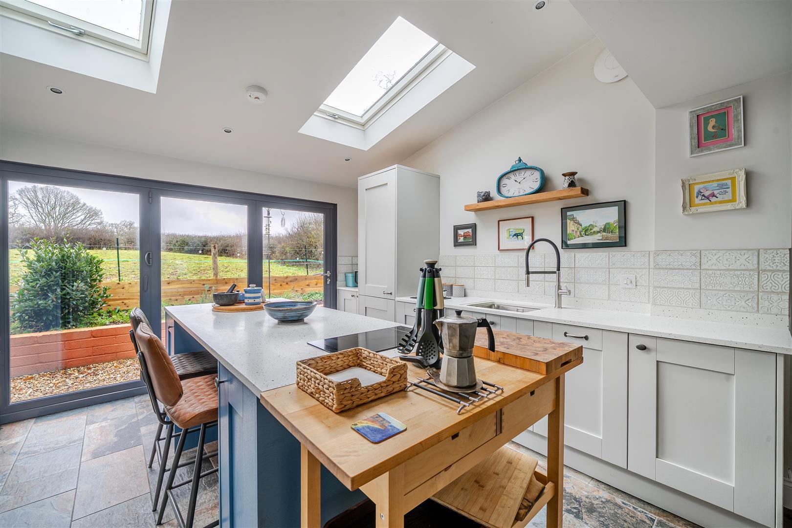 Property Image 330c2915-150a-48a9-95a9-32272014758a