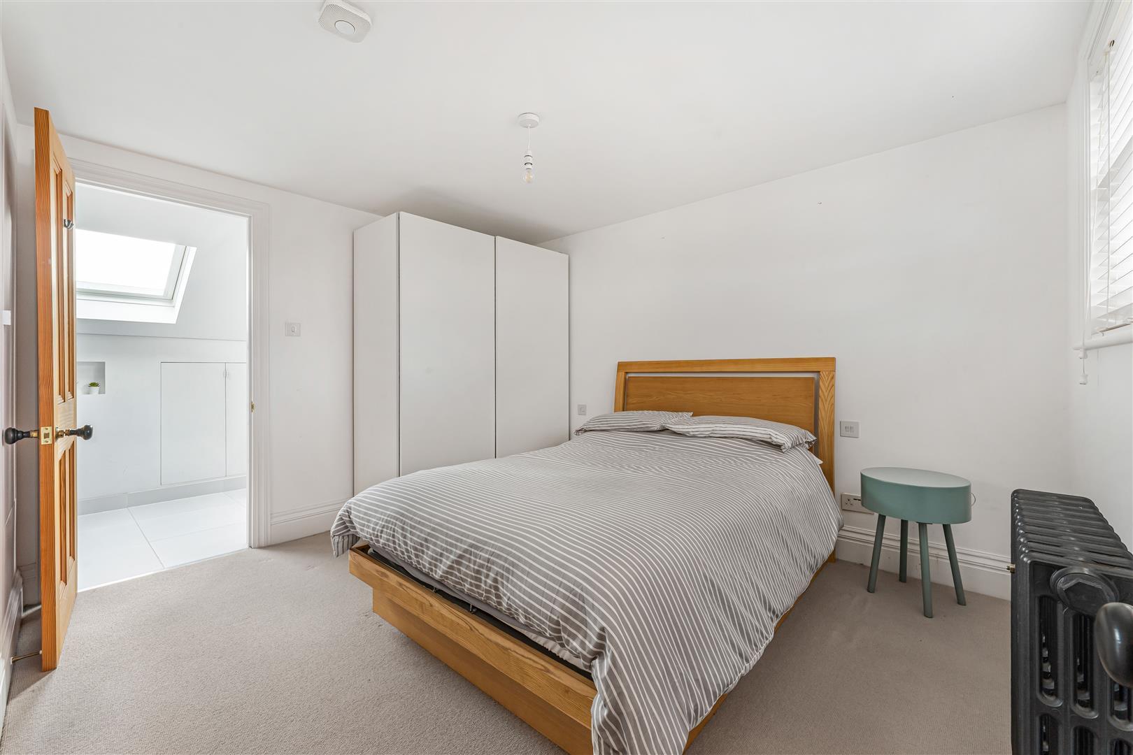 Property Image 3310af98-b8d6-41e0-ad13-0f89e09482ce