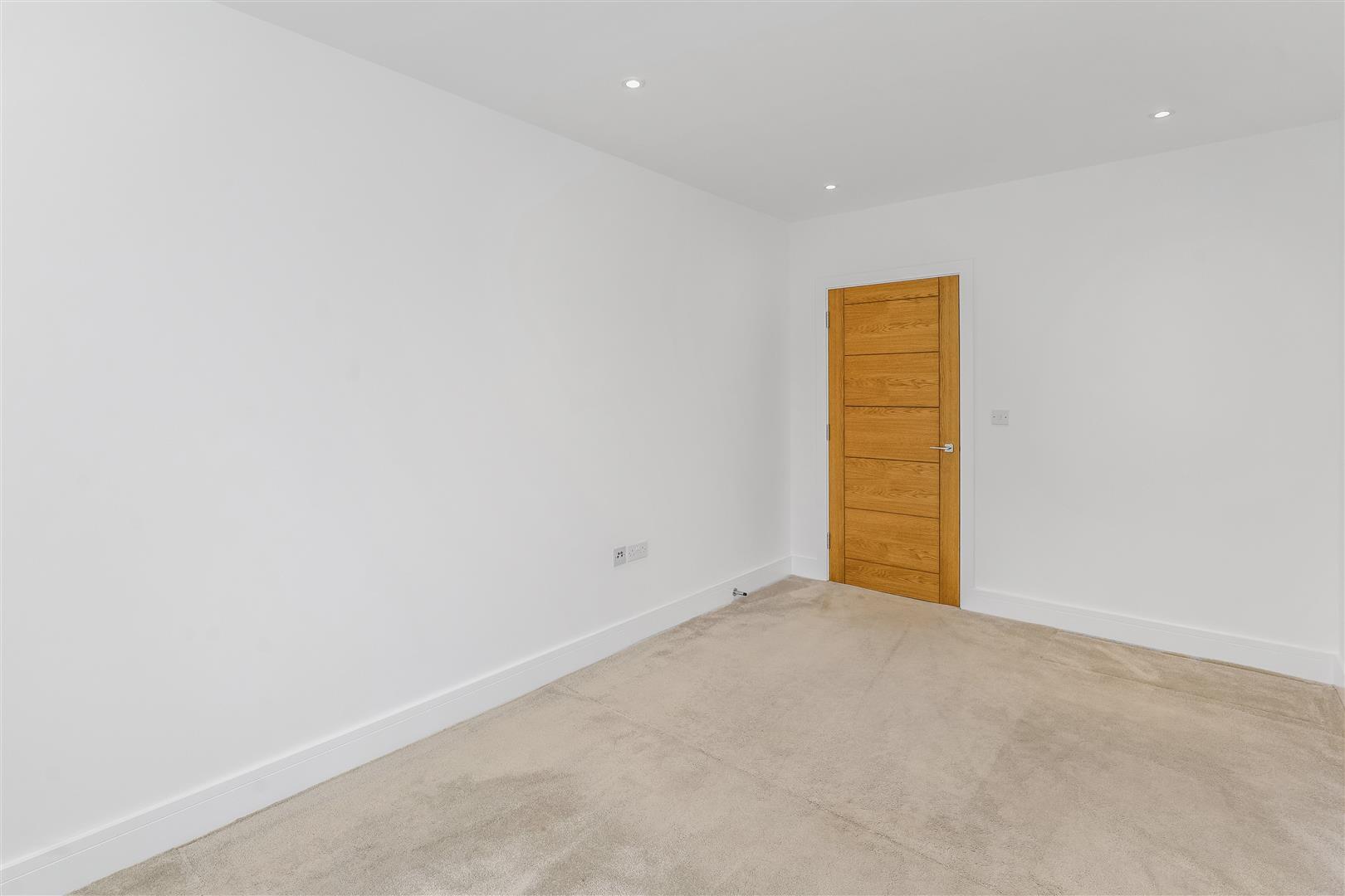 Property Image 3312ed16-17c2-4204-970d-513b5d6ee0d1