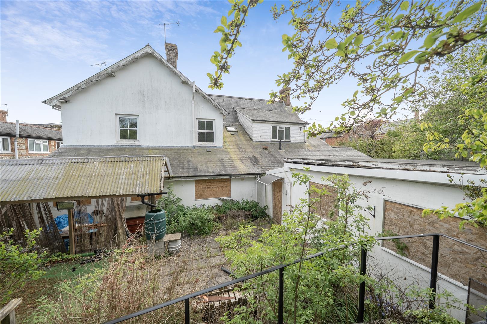 Property Image 33159299-9a38-48b7-9745-5dd928a591ff