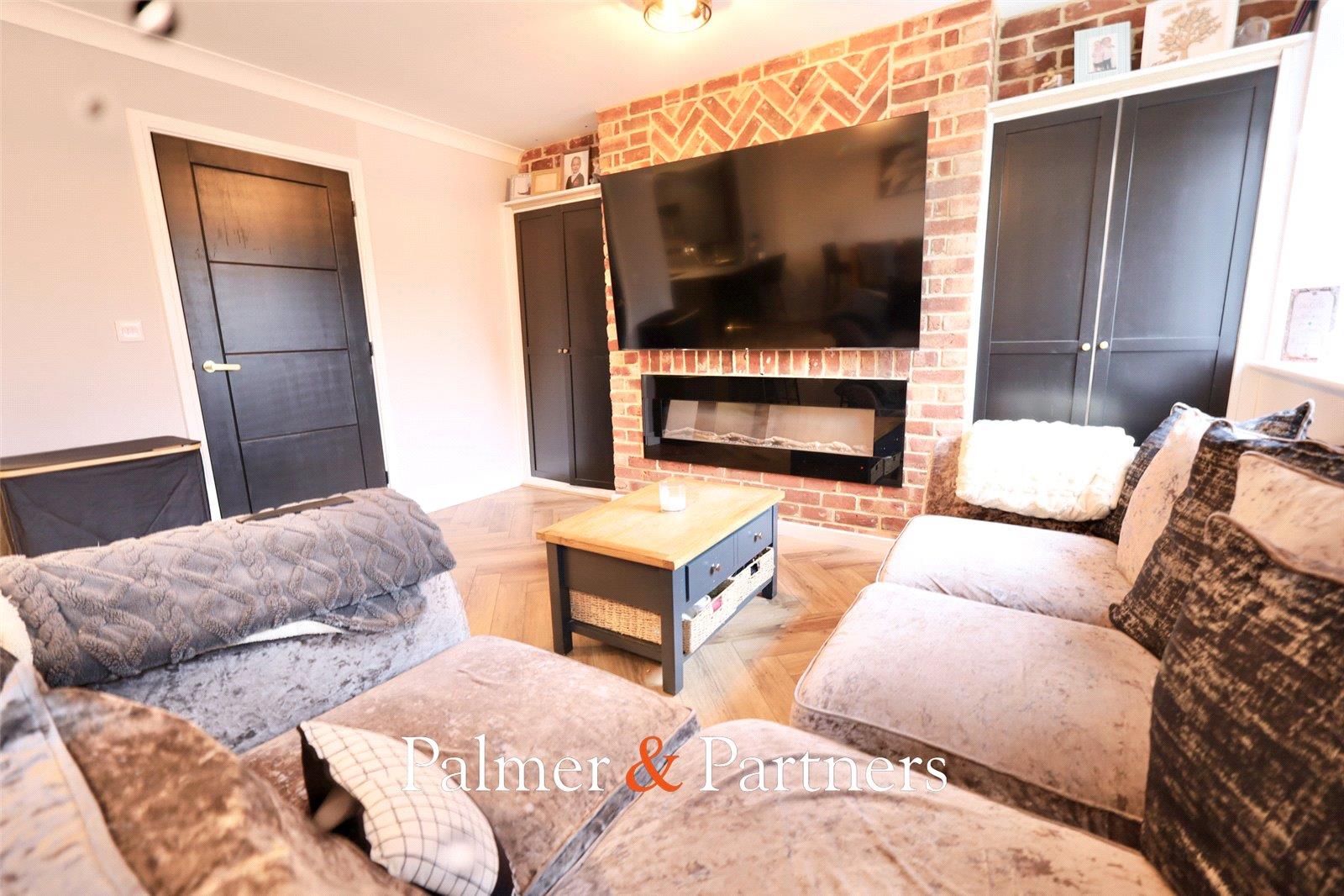Property Image 3316d338-8c14-4f73-97b9-81ee641b0297