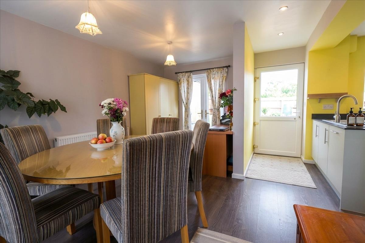 Property Image 332bb7e9-22b6-4937-9799-78b40270ffb6