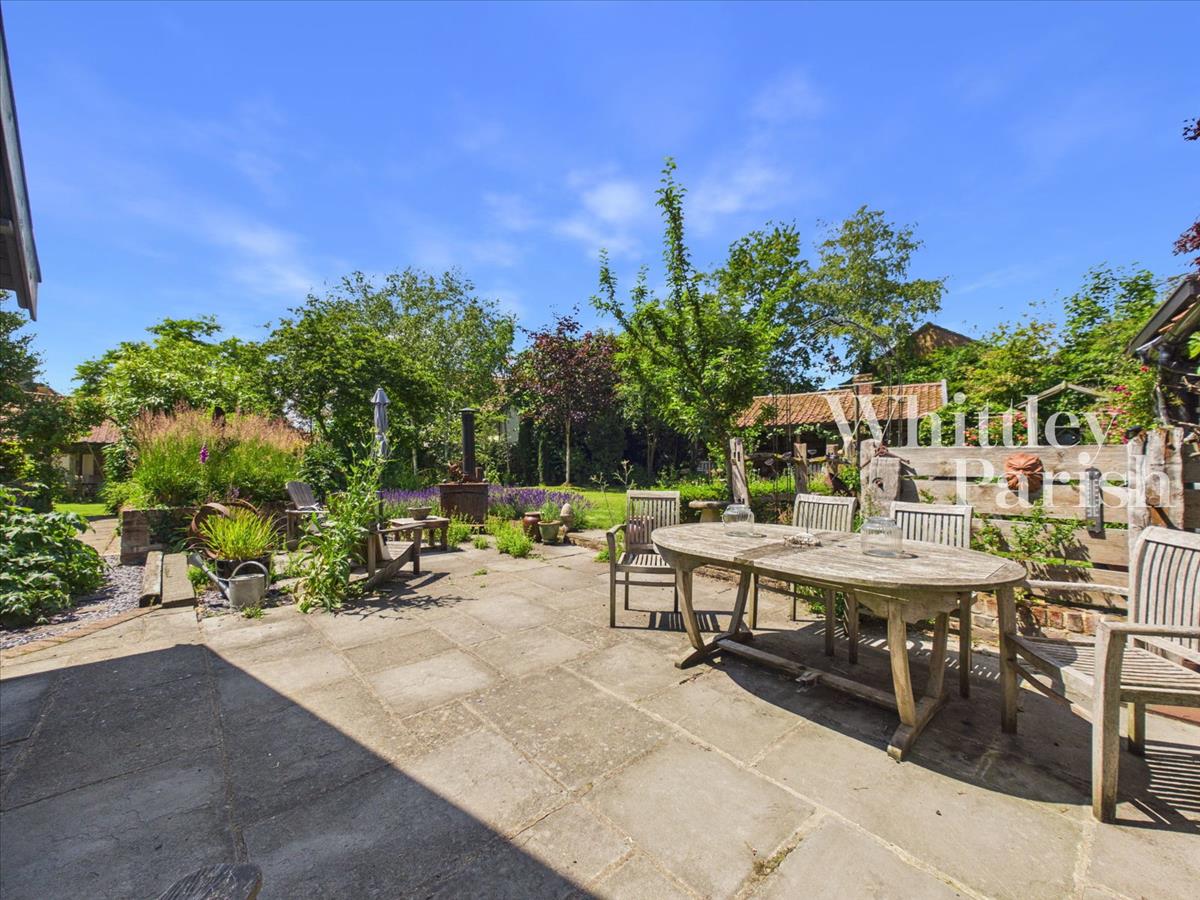 Property Image 3330f829-74ea-4af2-8cb8-17f4bb8070af