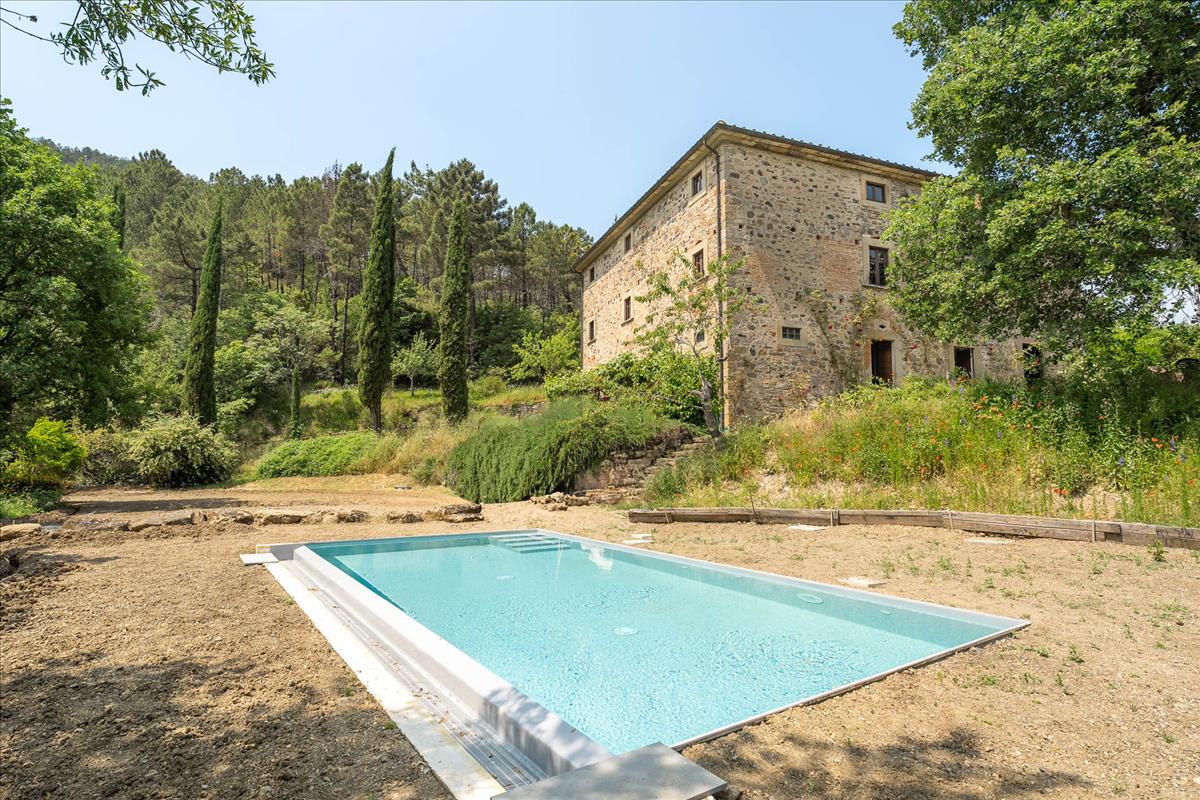 Property Image 33363f60-f854-49f3-8b1a-7cdf3ec60c7e
