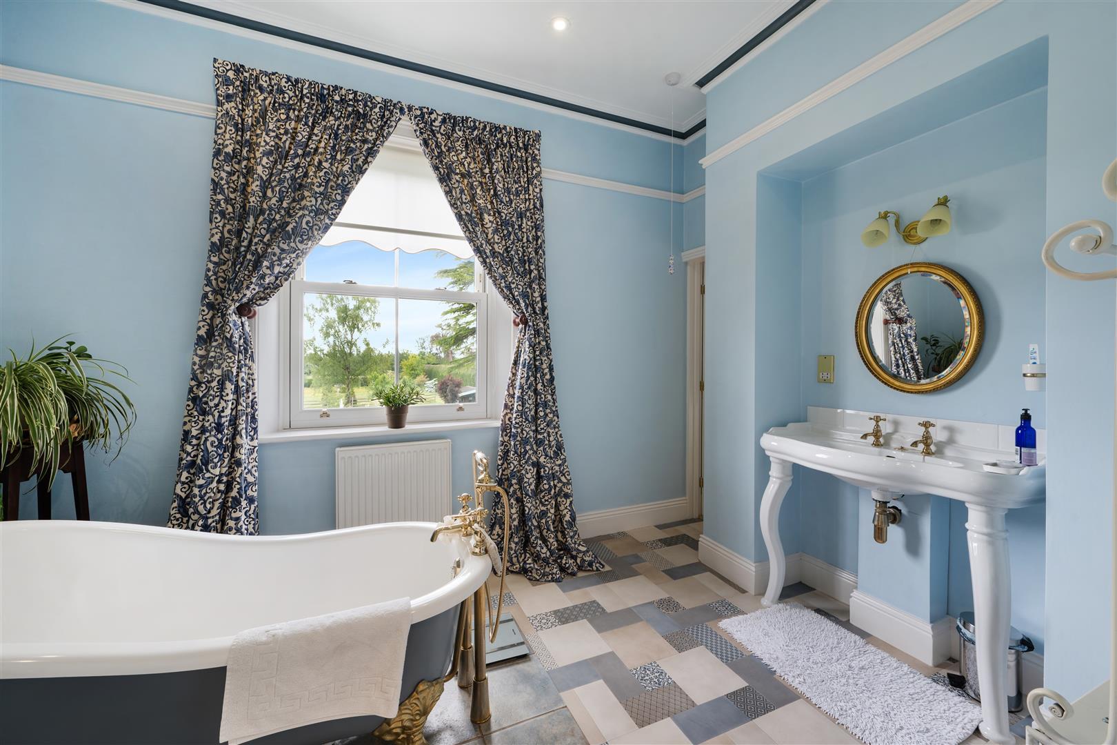 Property Image 333d8cc9-e363-4fc5-9bfa-efafb4de693f