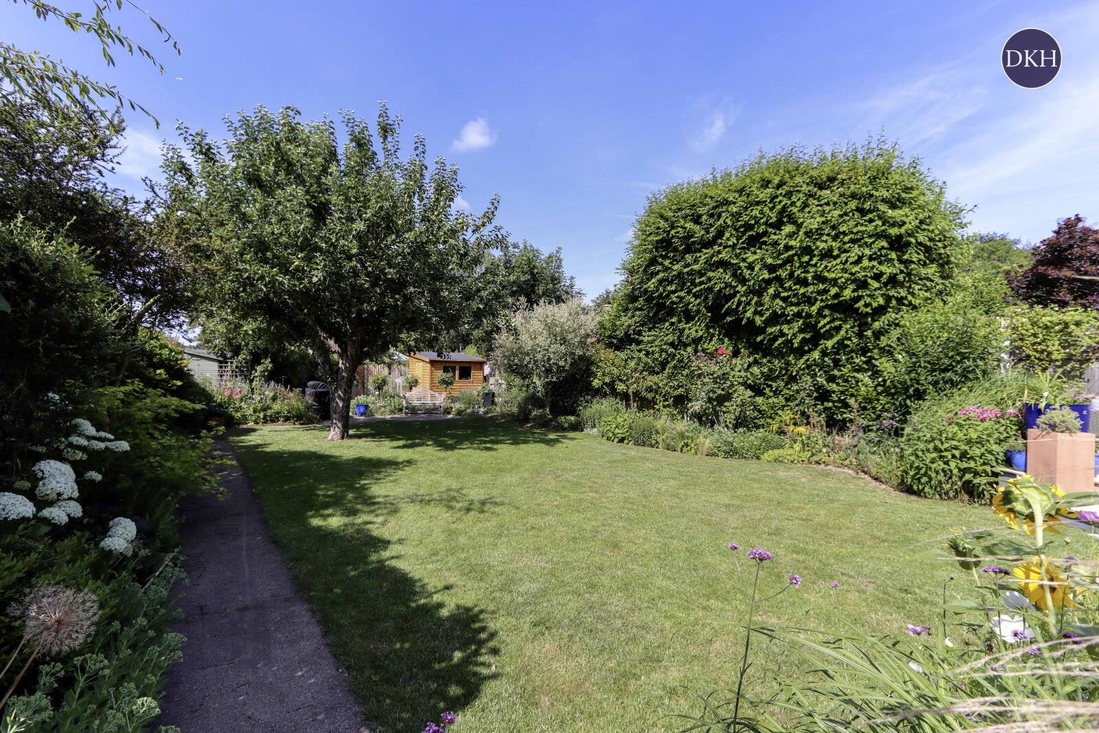 Property Image 3348ab34-8ddc-447c-8dc9-4e1b0b2cd74f