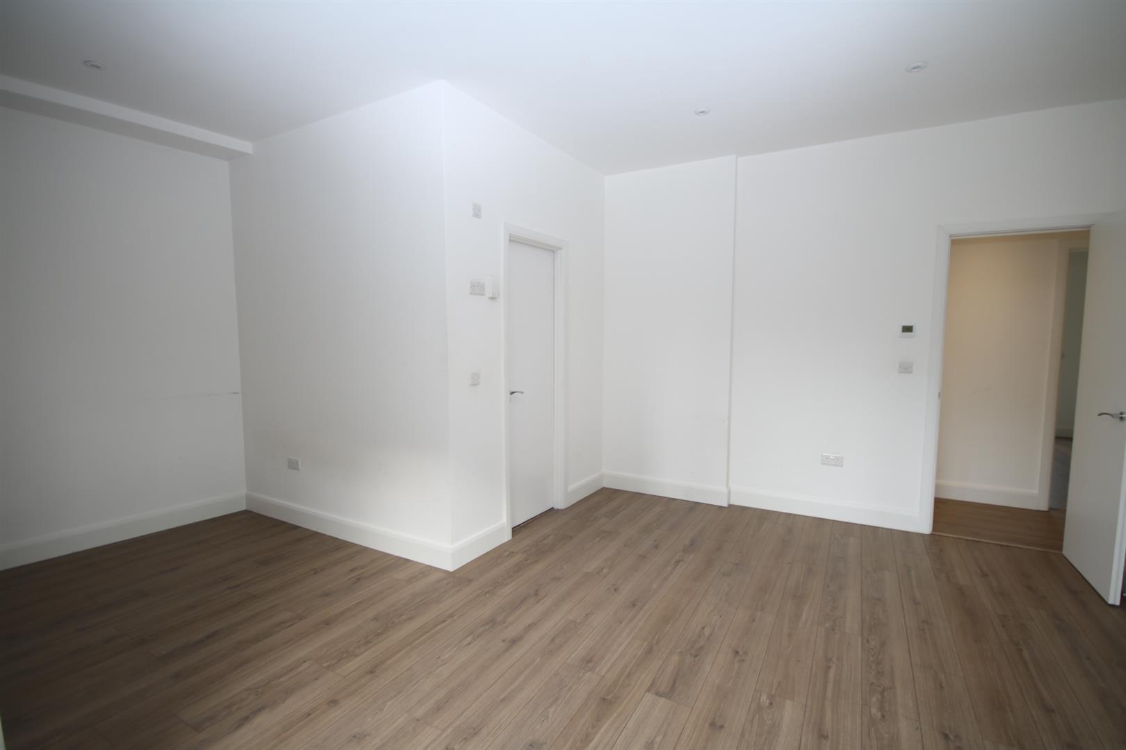 Property Image 334c0abe-9b11-40ee-bb18-e8a38807751d