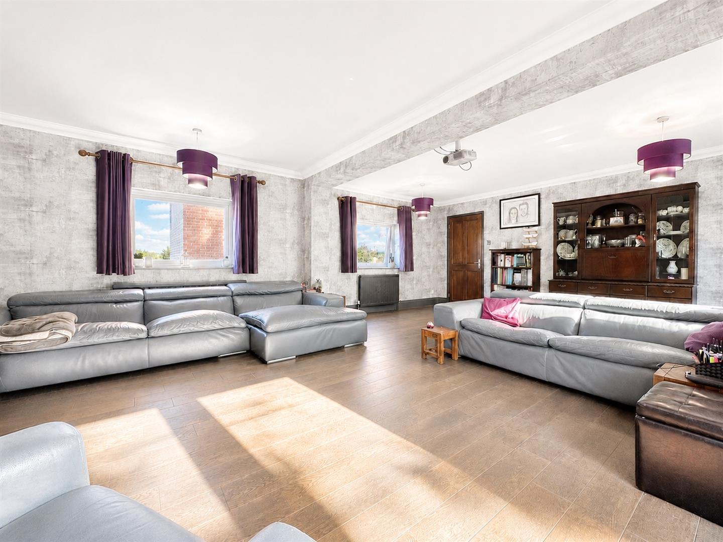 Property Image 334f832a-6354-4c8e-b723-752b2a2ebc38