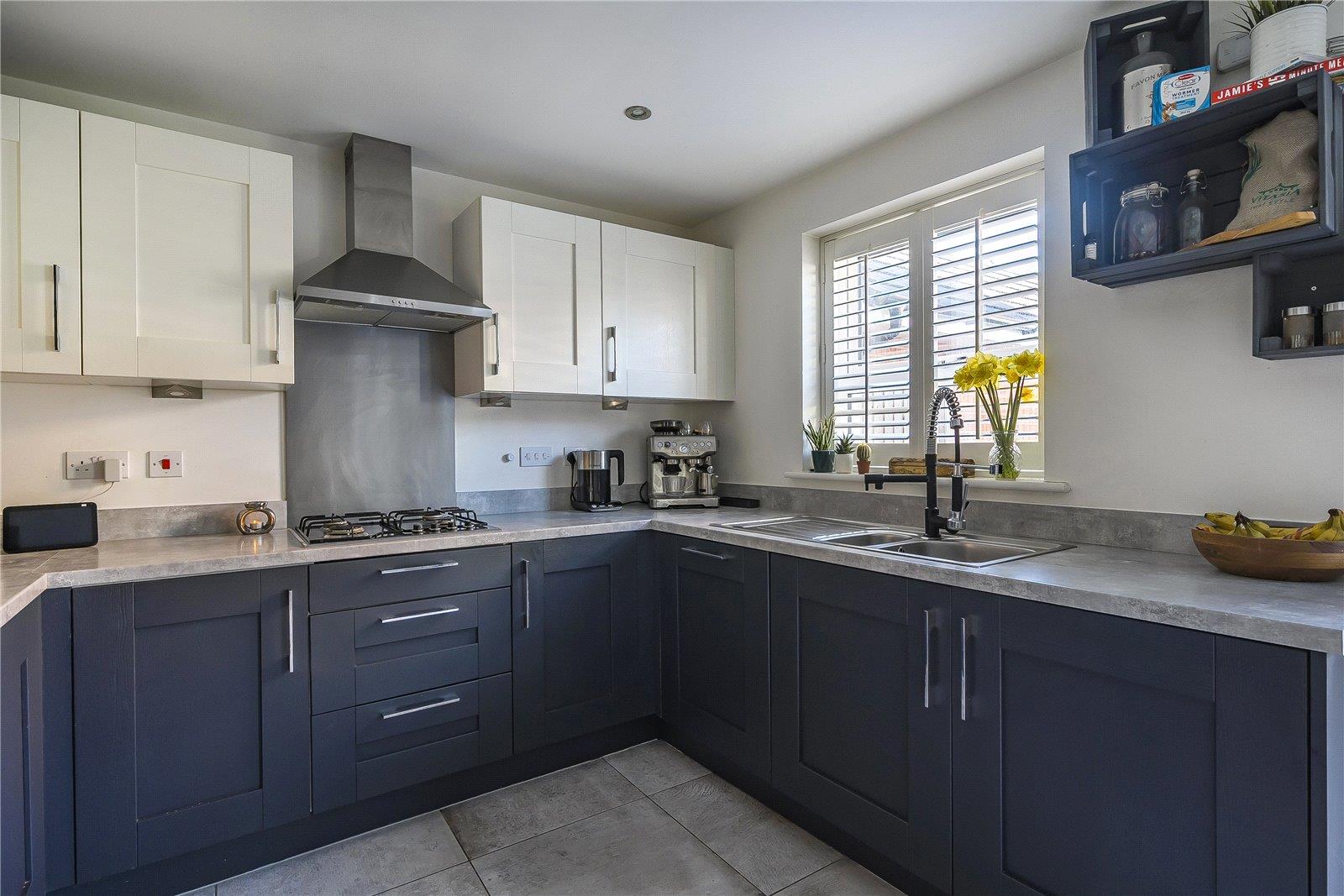 Property Image 3350f830-f6aa-4a8f-bd51-8611b698c885