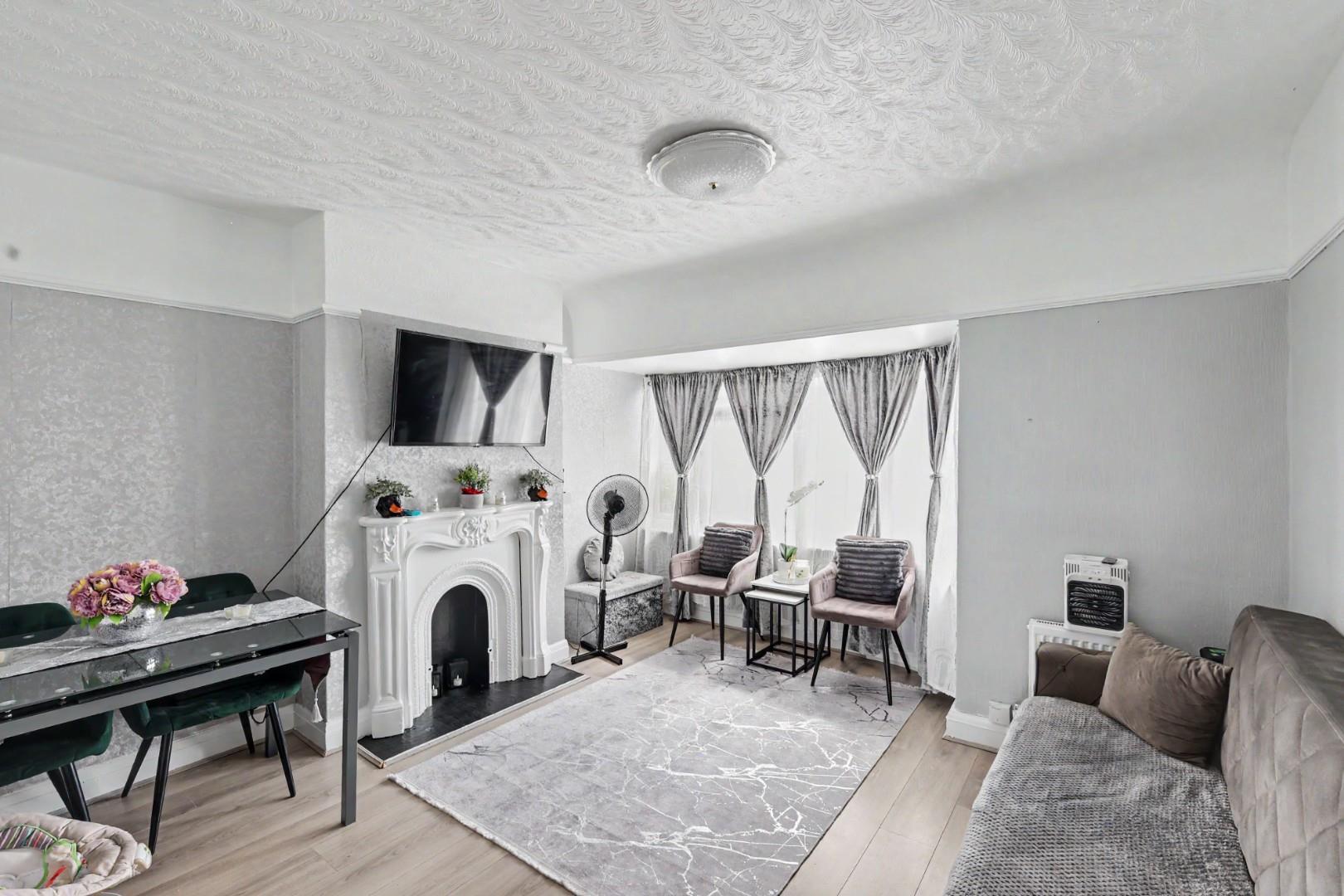 Property Image 33516bc5-657b-4609-b814-584fe44716ff
