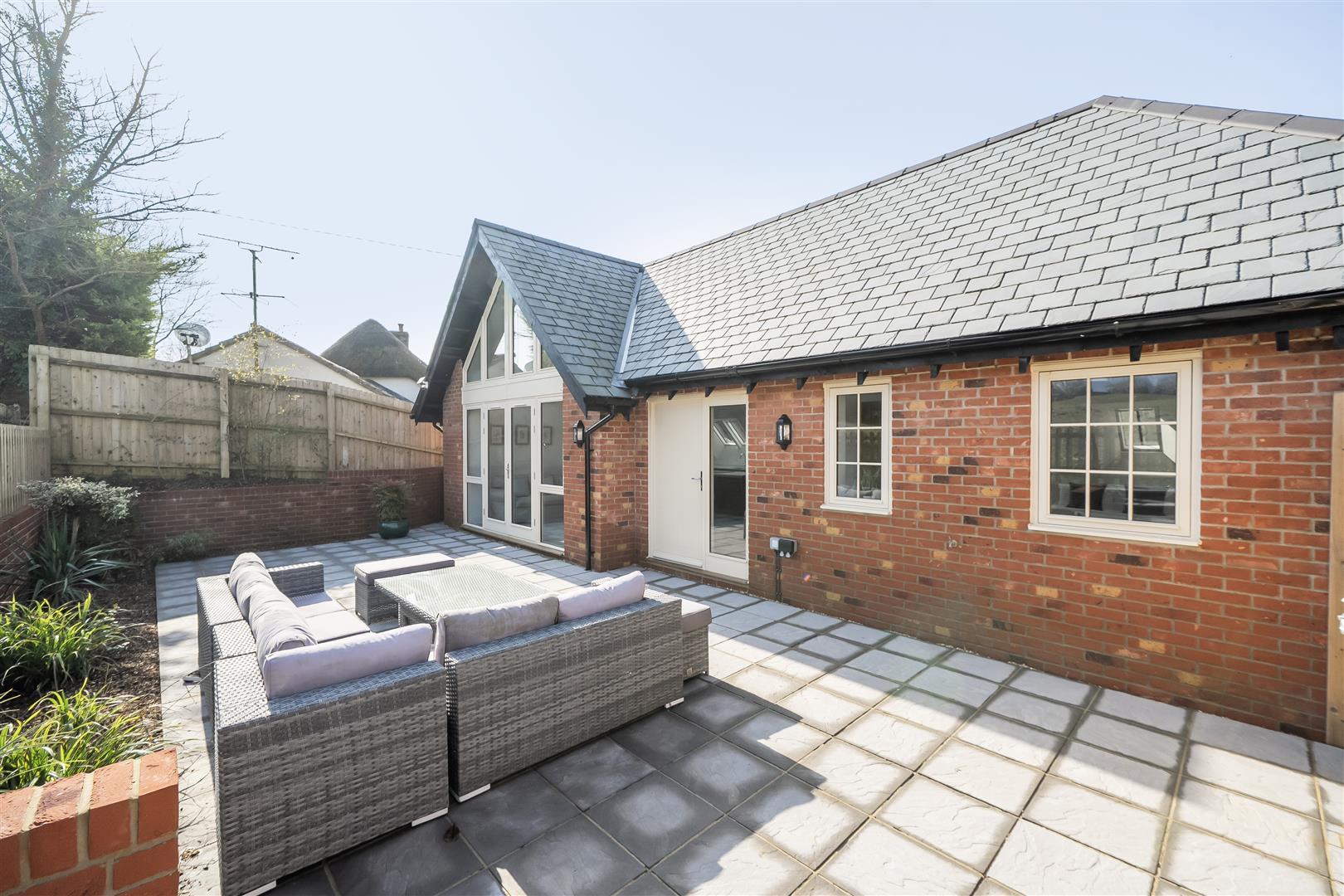 Property Image 336f25b1-fce4-489c-819b-4e33ce99f6c1