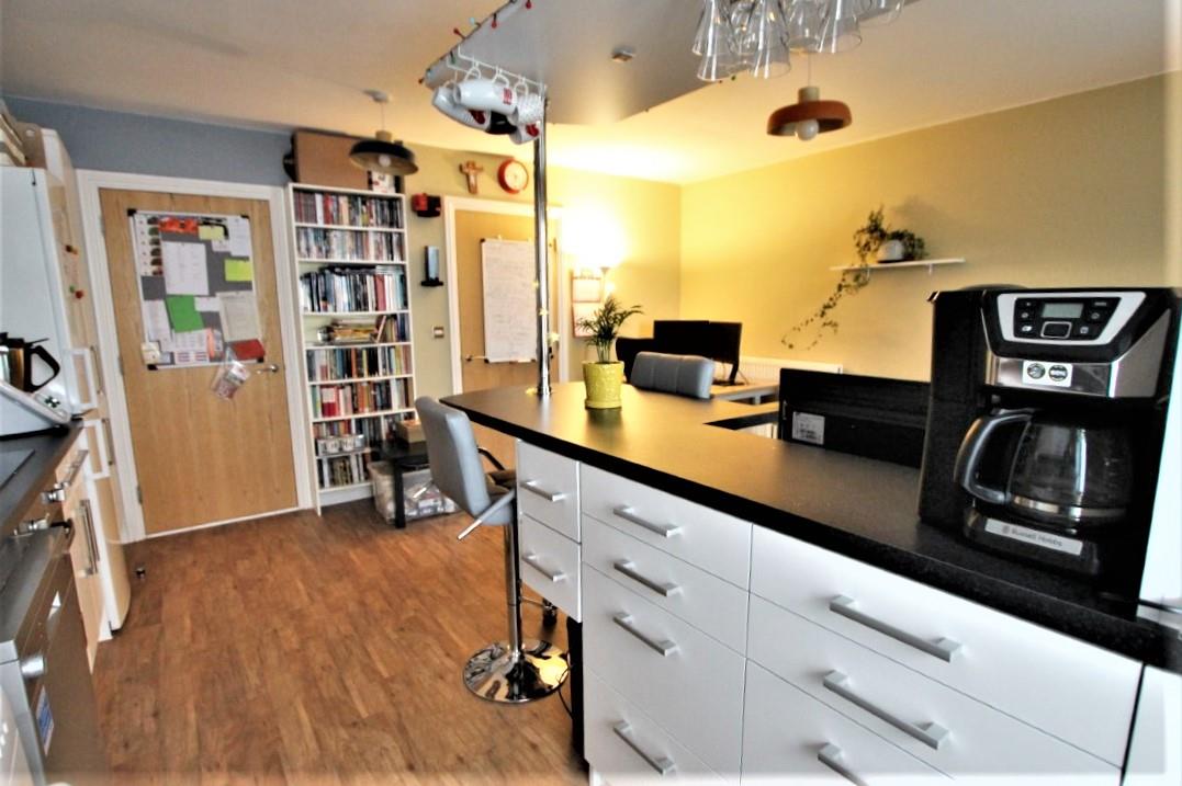 Property Image 337afe81-f7d6-47e6-8e6d-5dd1470c1fba