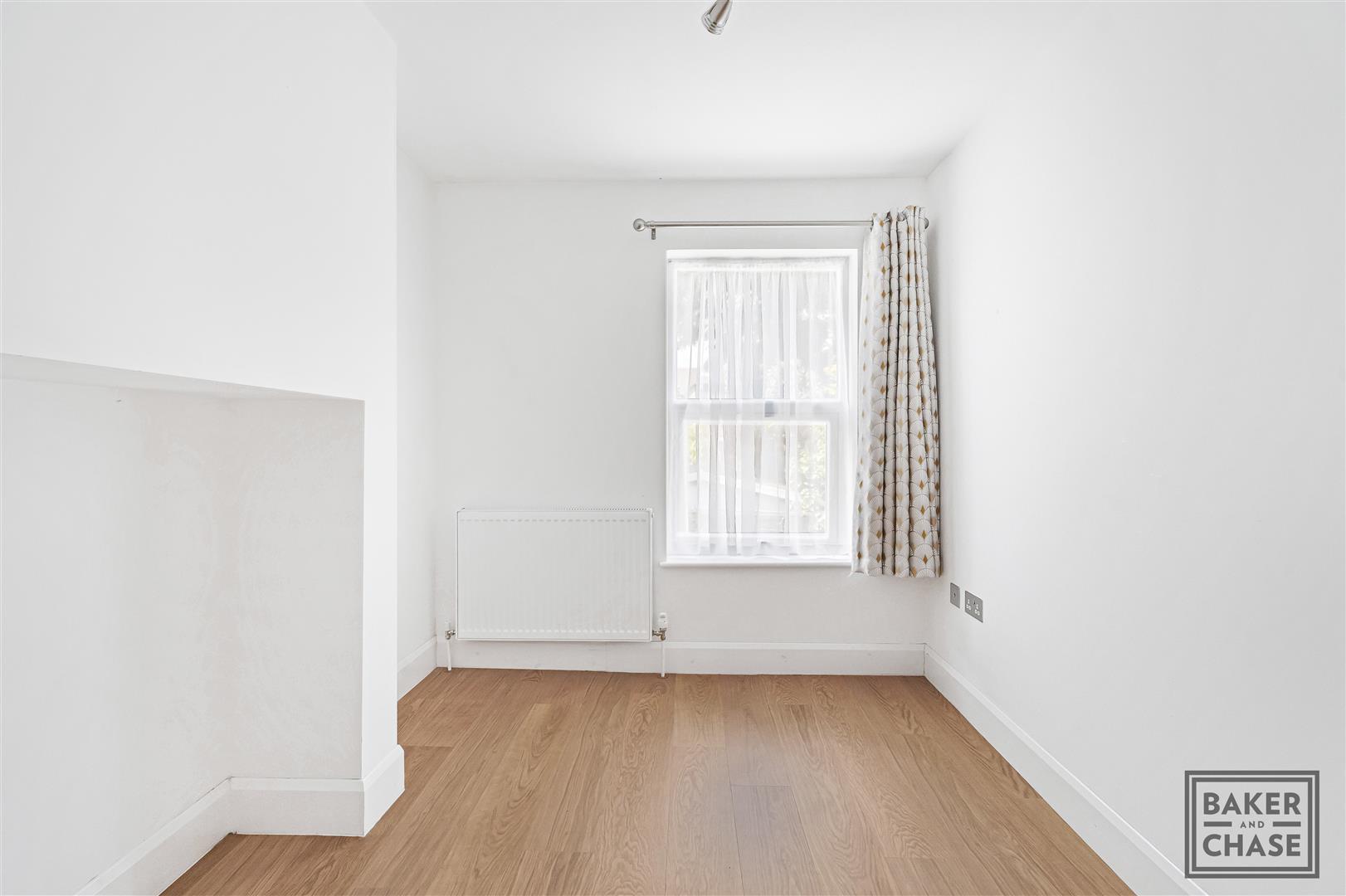 Property Image 338356a2-f300-4fb2-85c2-7040e5b9c673