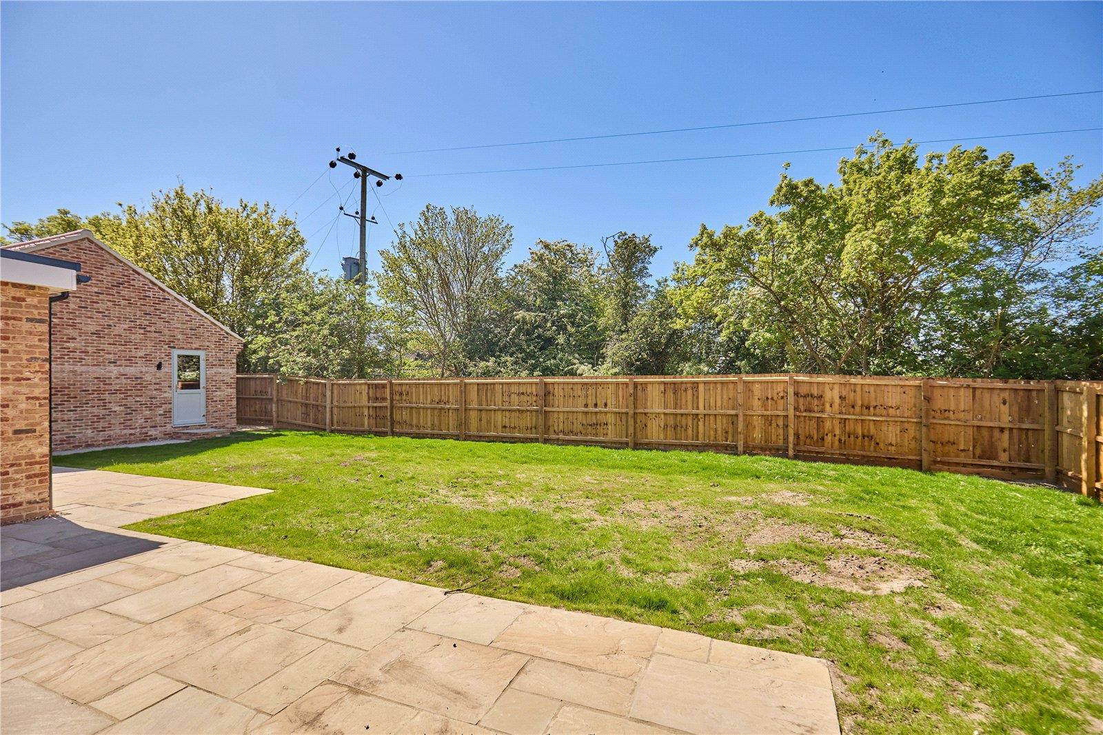 Property Image 3387da83-3d2d-4e6a-a27f-40285cbf4d38