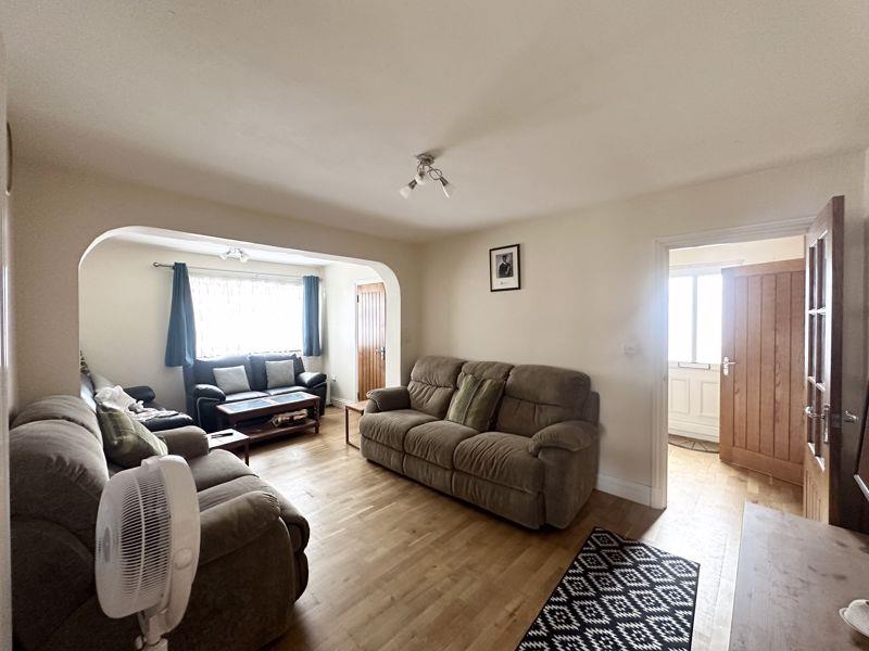 Property Image 33880bcc-aad6-4f4e-a3c8-4065b323cc08