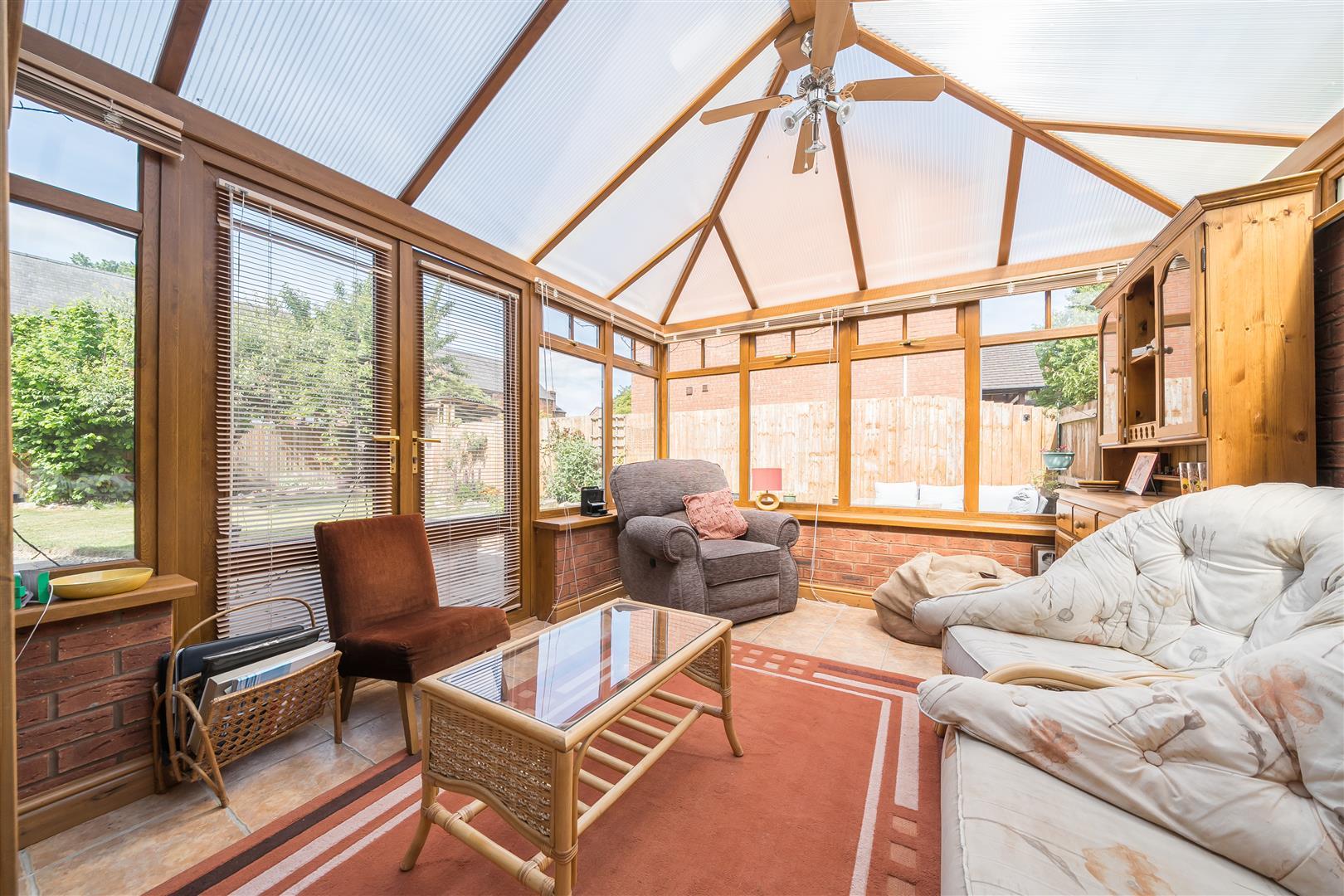 Property Image 33988306-b989-4efe-92a8-53b94edd8ee0