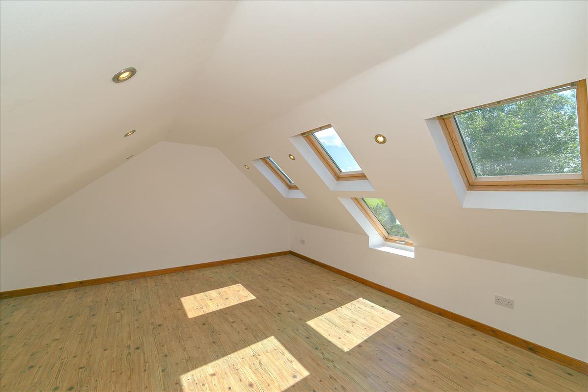 Property Image 33a89700-d5e7-47bb-be58-280e197d4a36