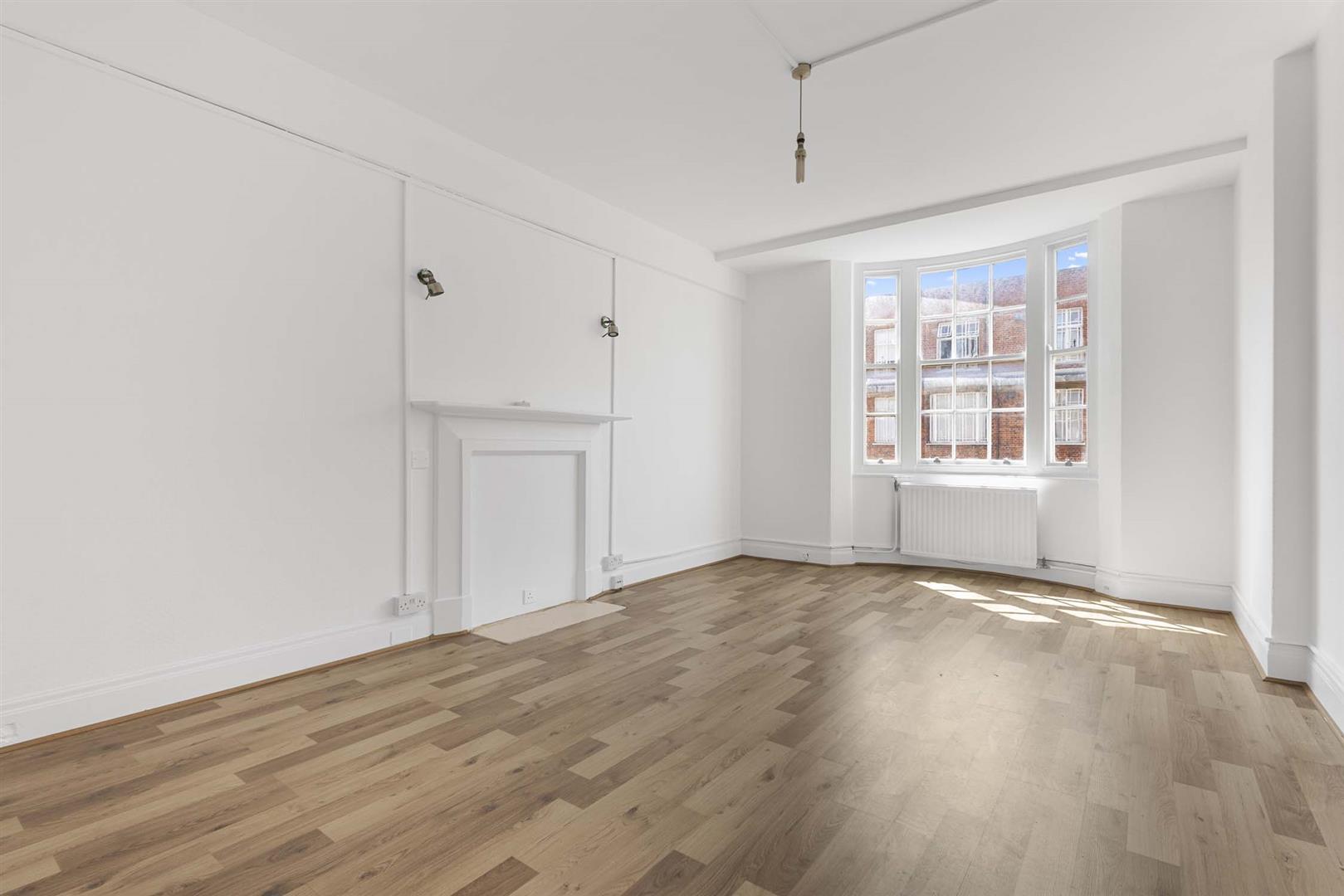 Property Image 33af1fd6-0cf6-485e-b438-ea975cde104b