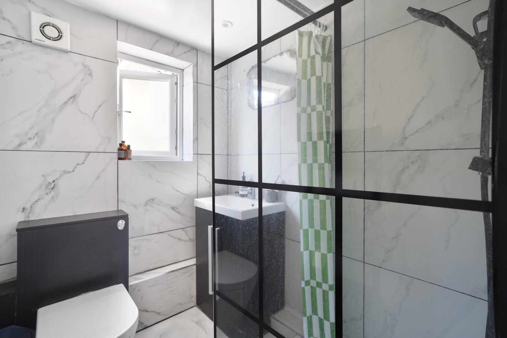 Property Image 33af2d34-27aa-46c3-b10d-c1378891a027