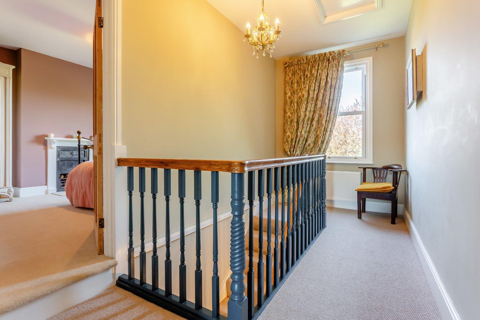 Property Image 33b0720b-703b-43ec-8fc9-3235d2d569c7