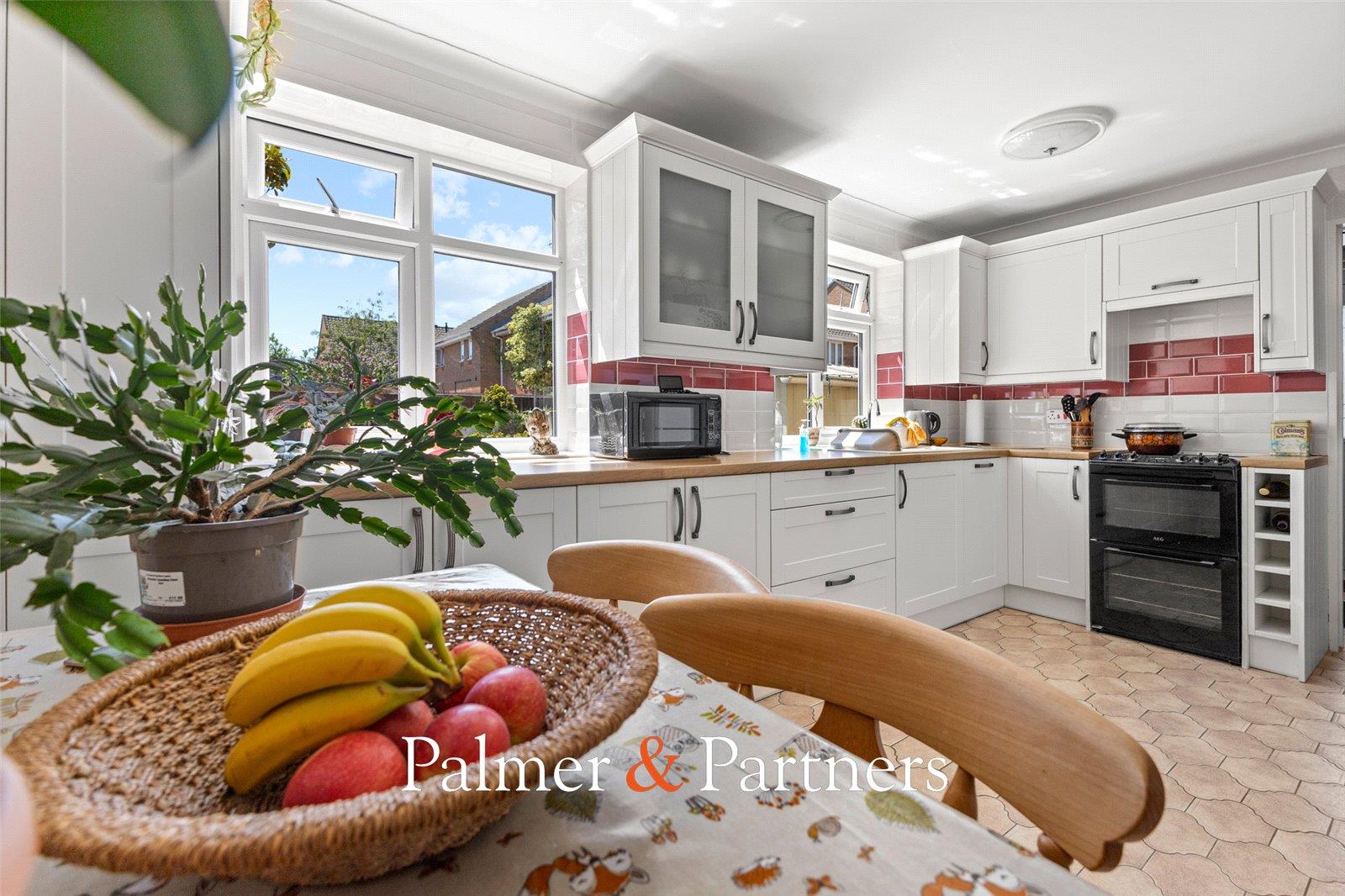 Property Image 33b8f7d9-33db-484f-863d-441a78acc893