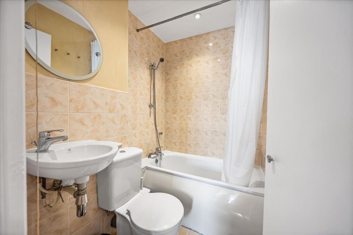 Property Image 33bbae76-b4f8-4f31-85d2-1221f8cea10b