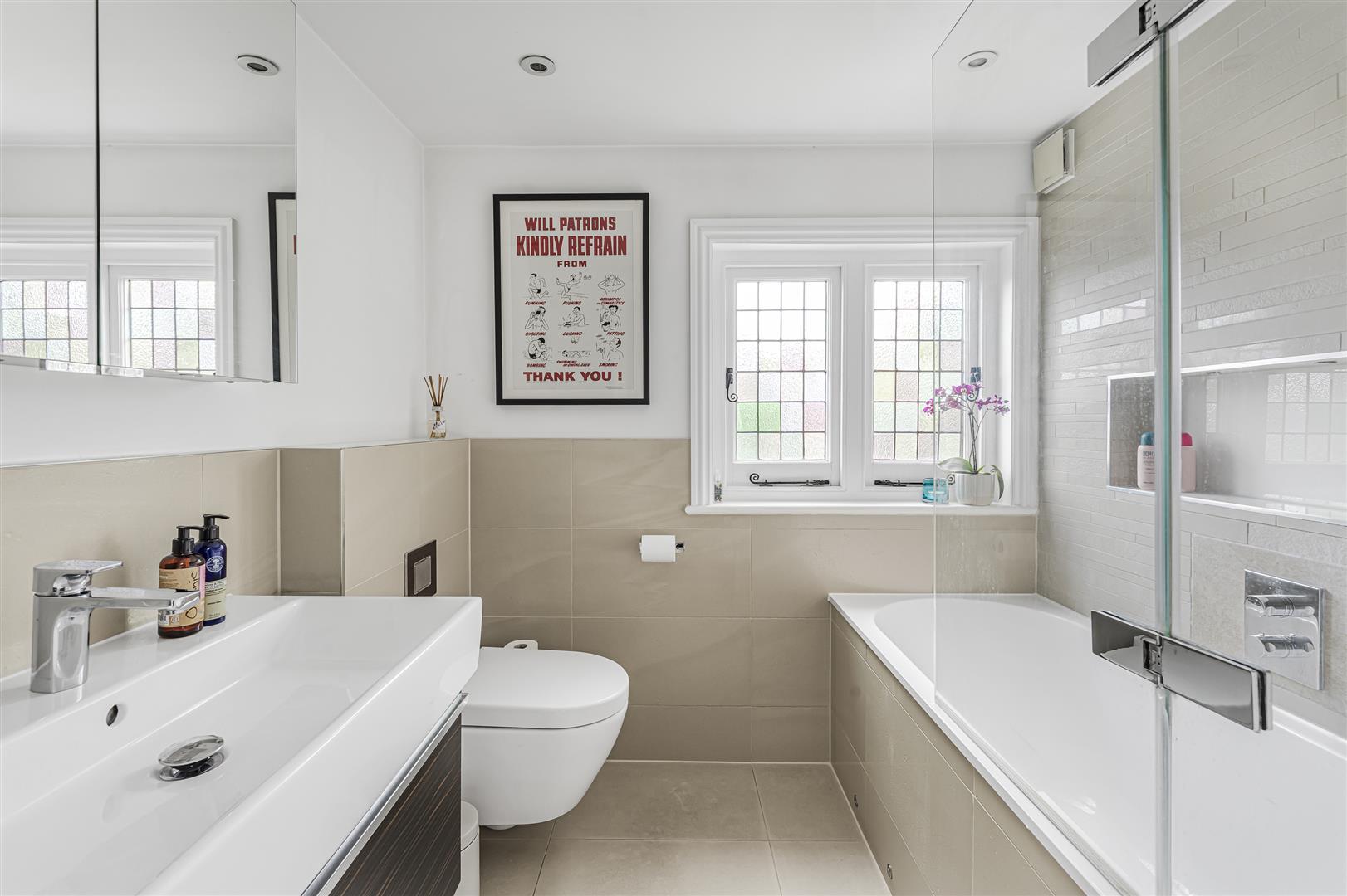 Property Image 33bd1987-e7a7-49a1-b0ab-98b230458bbd