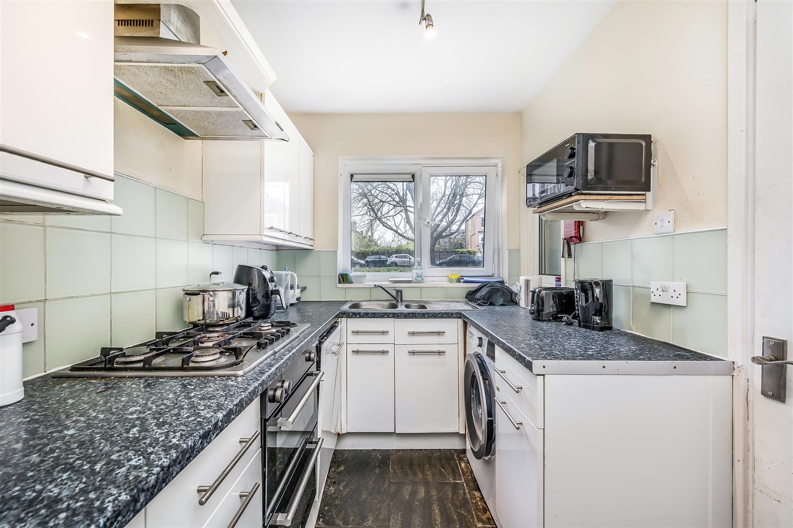 Property Image 33cb6df9-69ef-4fe3-9304-34884ce49902