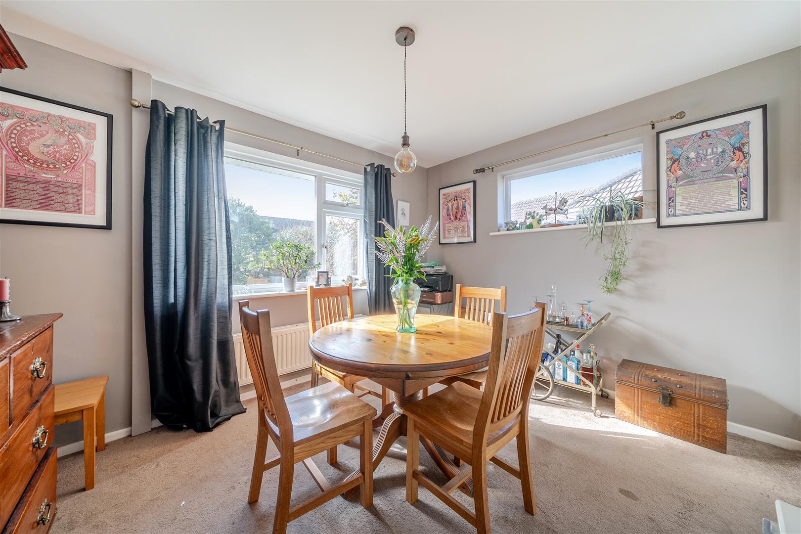 Property Image 33cf6a9e-6334-4c92-a2d9-3f152686e3df