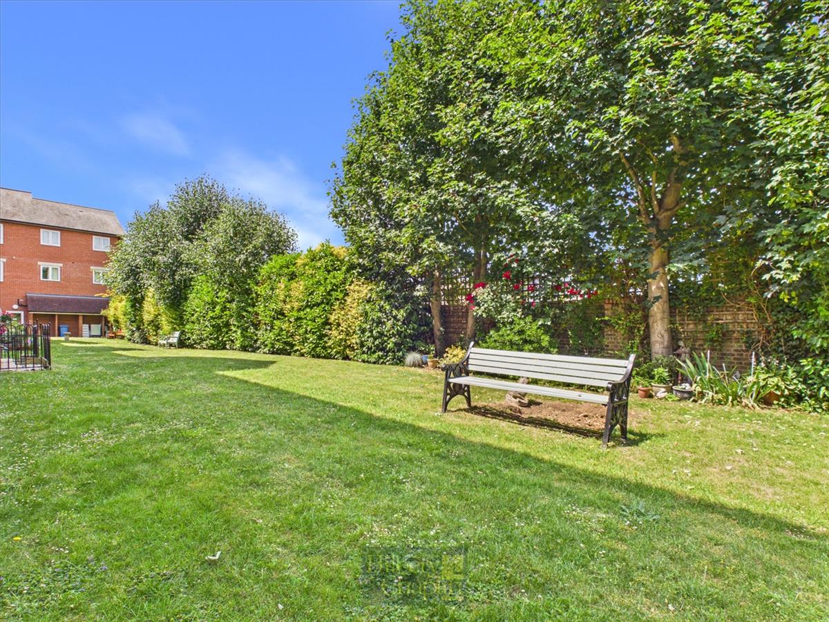 Property Image 33d222c7-4567-4ba2-a818-99fbfc600bbc