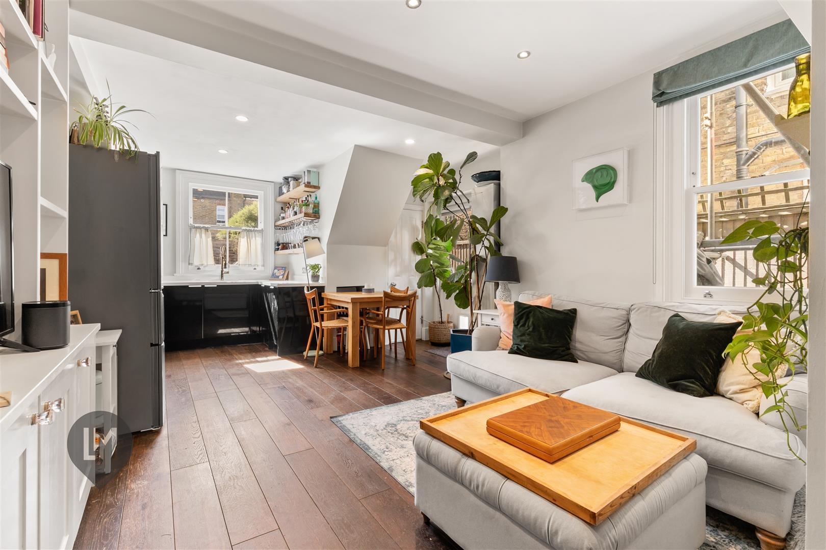 Property Image 33d2d370-8886-4646-90f0-a48c54072e07