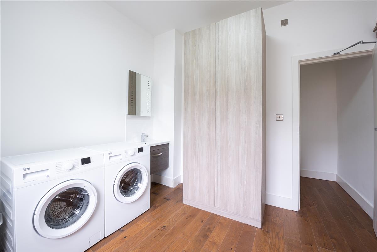 Property Image 33d83d55-e50a-4f2a-8462-27775458830b