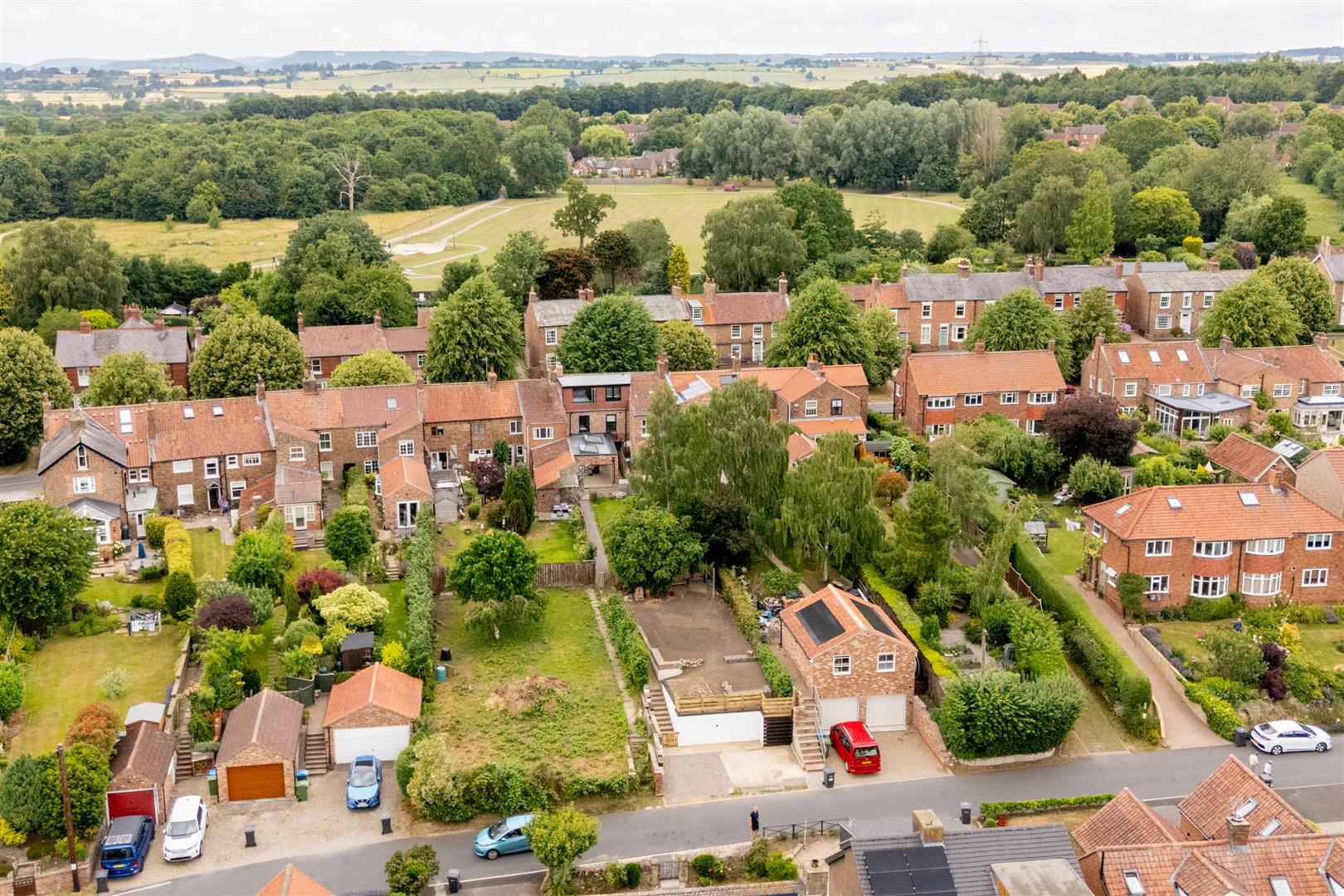 Property Image 33dca61e-0e1a-4d90-b54d-ae2e282a1ee9