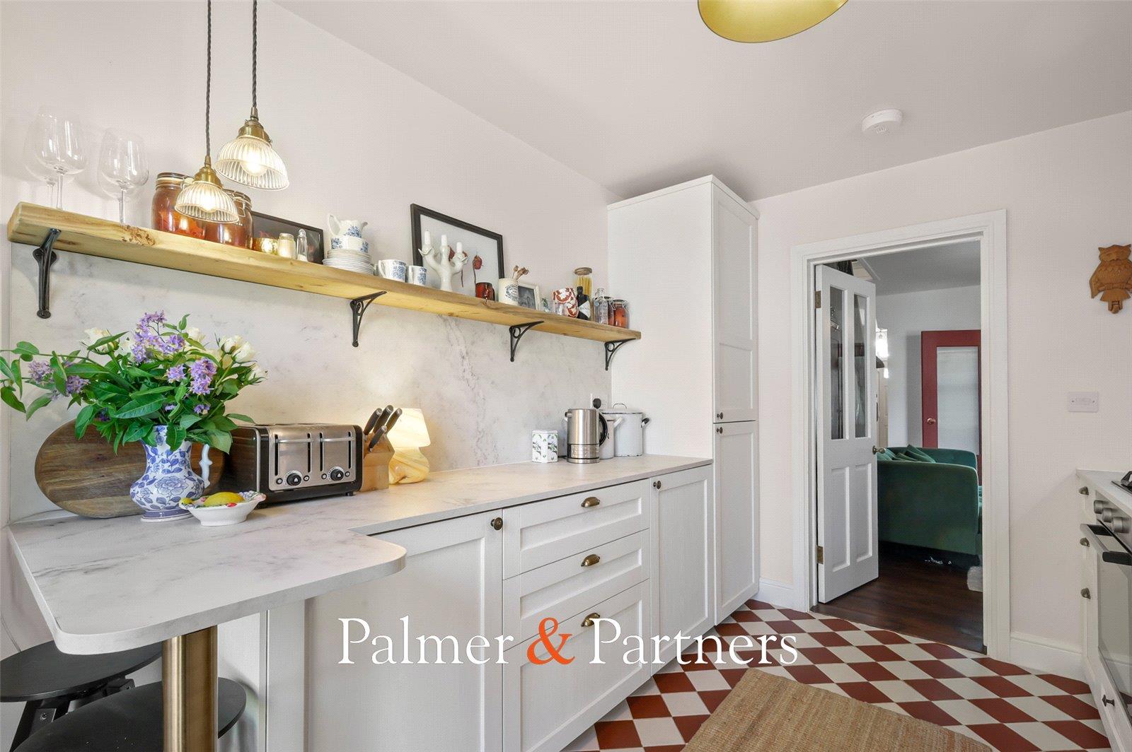 Property Image 33dcafcf-ce55-4daf-b18d-39e00d7a1305