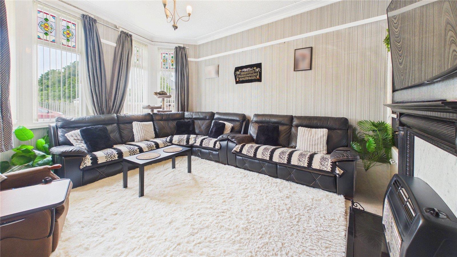 Property Image 33df9dd1-8796-4d4f-84f8-5923729e5ac3