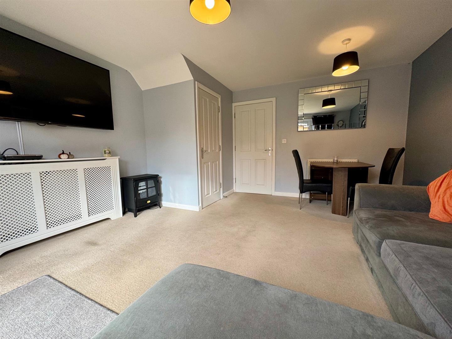 Property Image 33dfbeb1-952a-4f33-b851-51167788a651