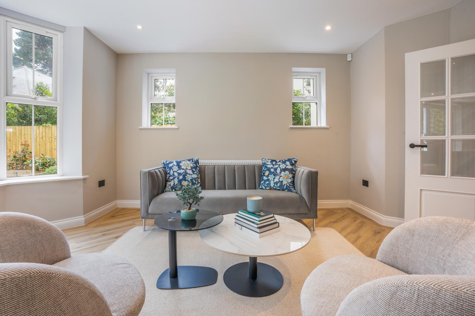 Property Image 33e72c9a-15bd-4222-b225-8da05f53d6c3