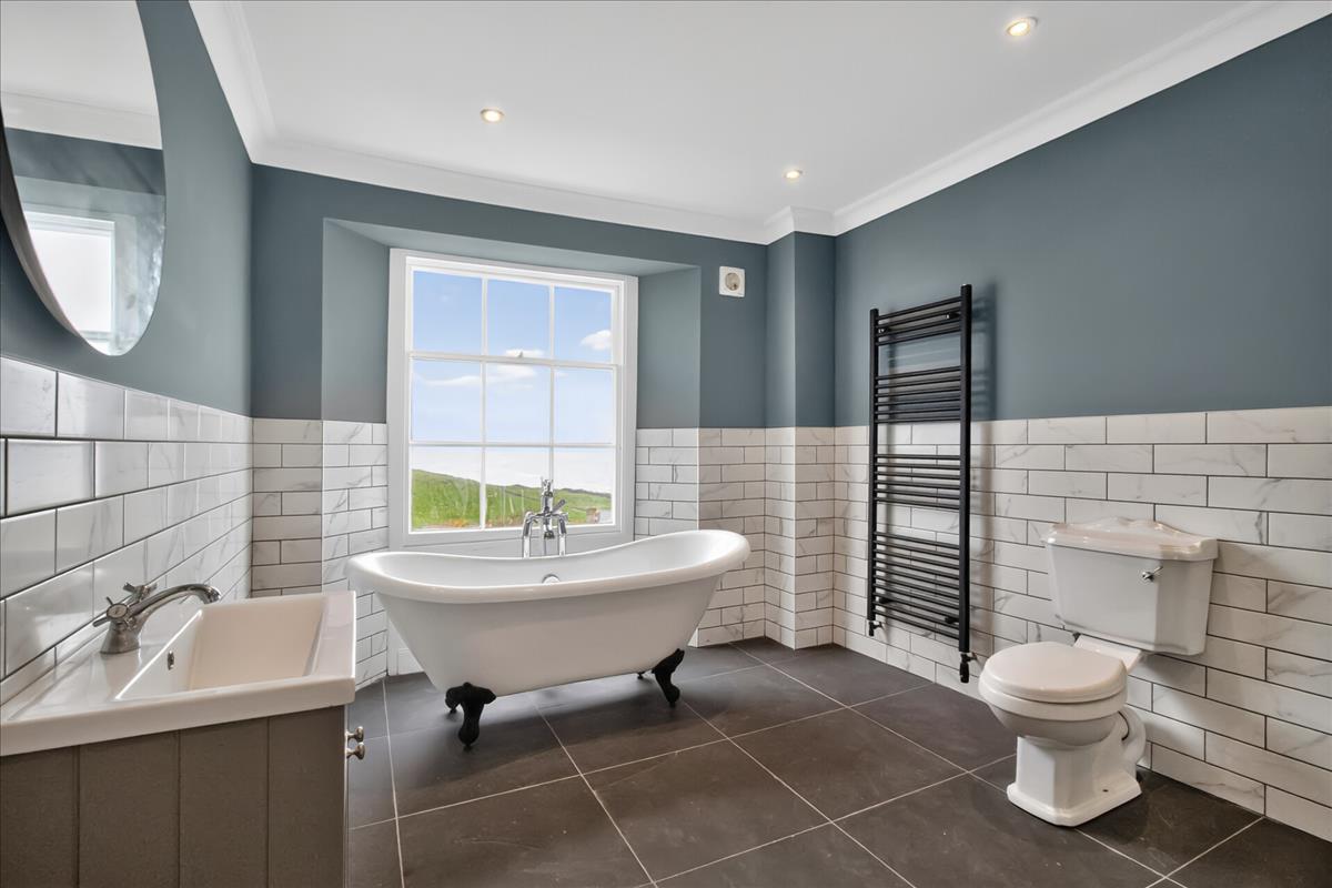 Property Image 33f3086a-f204-489e-9a40-dce38769df40